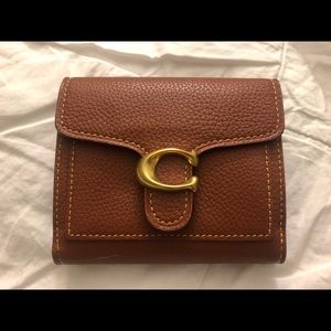 COACH Small Tabby Leather Wallet - NWT!!
